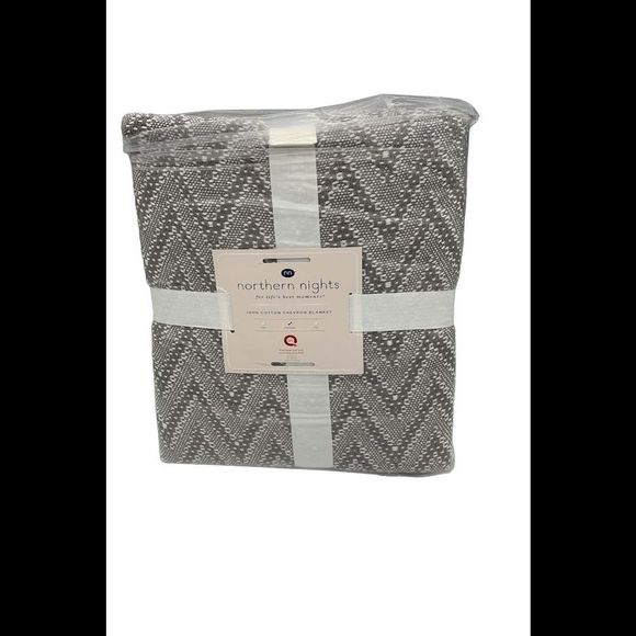 Northern Nights 100% Cotton Printed Chevron Blanket Fl/Qn Gray - Picture 1 of 1